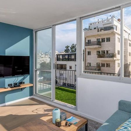 Yirmeyahou Suites By Sea U Tlv Tel Aviv Bagian luar foto
